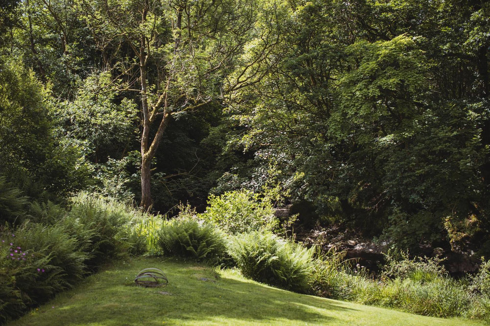 River Cottage, A Luxurious And Cosy Riverside Cottage For Two Welshpool Exterior photo